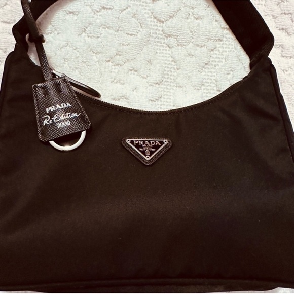 Prada | Handbag | Re-Nylon Prada Re-Edition 2000 Mini Bag - Picture 5 of 14